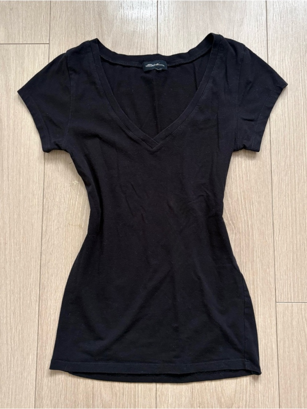 vintage black v neck shirt